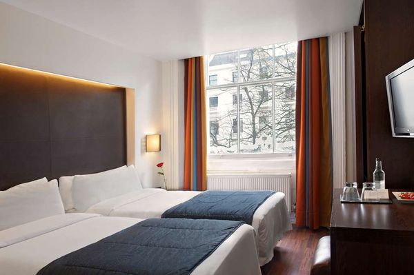 The Caesar Hotel by null