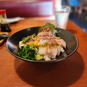 DAI Sushi - Premium DAI Chirashi Bowl. - Japanese Near Me - Westminster, California DAI Sushi - Premium DAI Chirashi Bowl. - Japanese Near Me - Westminster, California