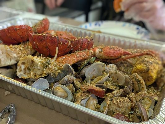 Bubba's Crab House by null