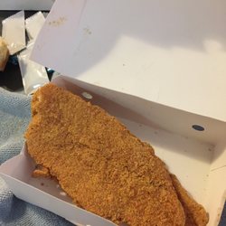 lisa fried chicken - 2 planks of fish. Deeeelishous