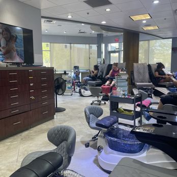 7 Day Spa & Nails - Nail Salons Near Me - Tempe, Arizona