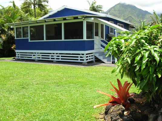Hanalei Dolphin Cottages by null