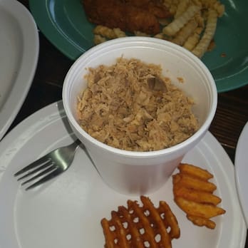 Papa's Old Fashioned BBQ - 1/2 pound of chopped BBQ. Sauce, by request, is served on the side. - Barbeque Near Me - Erin, Tennessee