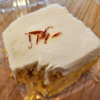Qamaria Coffee - Safran Milk Cake - Coffee & Tea Near Me - Fullerton, California