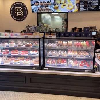Paris Baguette - Bakeries Near Me - Irvine, California
