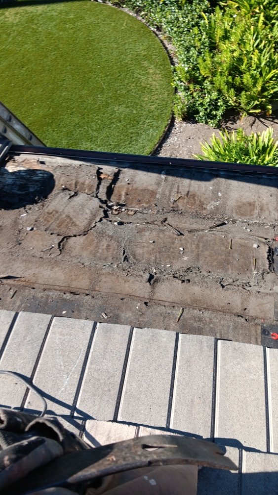 Slide of Fernys Handyman Services And Maintenance