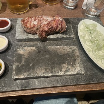 ABACCO'S STEAKHOUSE - A small steak - Steakhouses Near Me - Frankfurt, HE