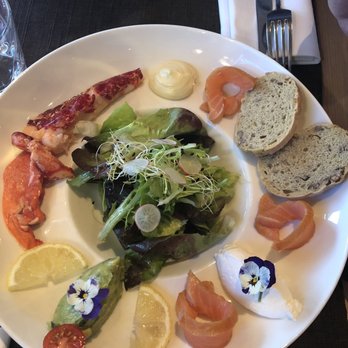 La Cale - Day Special Salad - Restaurants Near Me - St Malo, 35