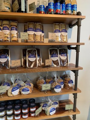 Yuki's Coffee & Bakery by null