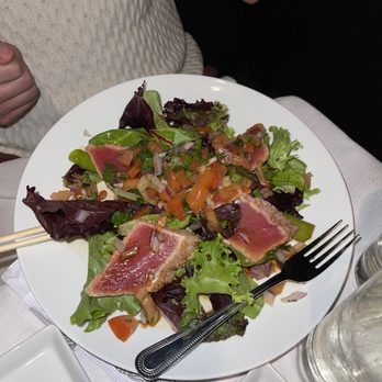 Teru Sushi - Ahi Tataki Salad - Sushi Bars Near Me - Studio City, California Teru Sushi - Ahi Tataki Salad - Sushi Bars Near Me - Studio City, California