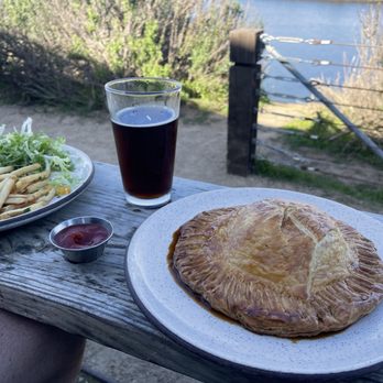 Viewpoint Brewing - Best Chicken Pot Pie EVER - Breweries Near Me - Del Mar, California Viewpoint Brewing - Best Chicken Pot Pie EVER - Breweries Near Me - Del Mar, California