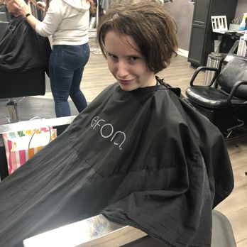 Essentials Salon - Makeup Artists Near Me - Lake Ozark, Missouri