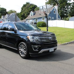 J&J Car Service - SUV Ford Expedition MAX