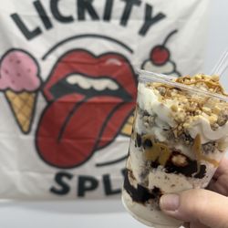Lickity Split Sweet Stop - Reese's Peanut Butter Explosion