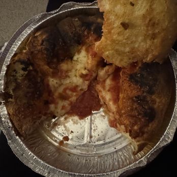 Hella Pie Pizza - Pizza Near Me - Tracy, California