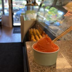 Tutto Dolce Gelato & Desserts