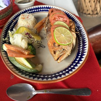 Herradero - Fried red snapper - Mexican Near Me - Cabo San Lucas, BCS Herradero - Fried red snapper - Mexican Near Me - Cabo San Lucas, BCS