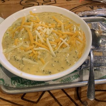 Quaker Steak & Lube - Steakhouses Near Me - Triadelphia, West Virginia Quaker Steak & Lube - Steakhouses Near Me - Triadelphia, West Virginia