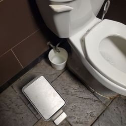 Jiangs Hot Pot BBQ - Great plumbing in the restrooms.