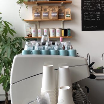 Cocoon Coffee - Clean and cozy - Coffee & Tea Near Me - Toronto, Ontario