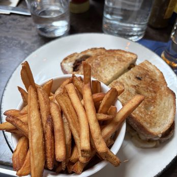 Tops diner - Grilled cheese w short ribs and fries - Diners Near Me - Harrison, New Jersey