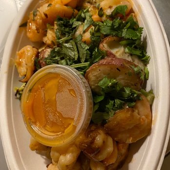 Bolay - Thai Shrimp and Noodle Bol - New American Near Me - Pembroke Pines, Florida