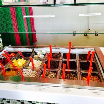 Fro-Yo Delite Morgan Hill - Toppings bar - Ice Cream & Frozen Yogurt Near Me - Morgan Hill, California