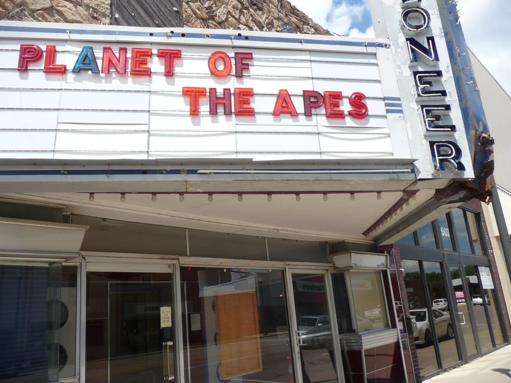 PIONEER THEATRE Updated August 2024 905 Okoboji Ave, Milford, Iowa