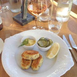 Raadvad Kro - Fiskedeller og rosé