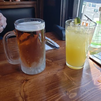 Carpenter Street Saloon - Cold beer and Malibu and pineapple juice - Pubs Near Me - Saint Michaels, Maryland