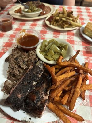 Joe Allen's Pit Bar-B-Que by null
