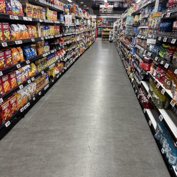 Schnucks Downtown - Aisle - Grocery Near Me - St. Louis, Missouri Schnucks Downtown - Aisle - Grocery Near Me - St. Louis, Missouri