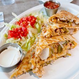 CHICKEN QUESADILLA CHICKEN QUESADILLA