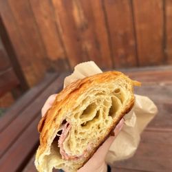 Butter Love Bakeshop - Ham & cheese croissant