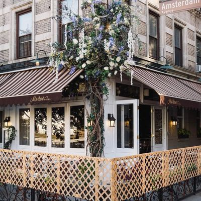 Marlow Bistro by null