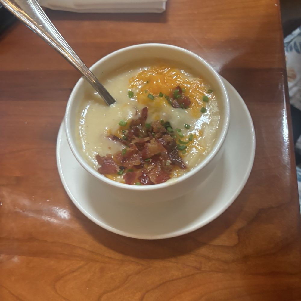 Lightfoot Restaurant - Potato soup - American Near Me - Leesburg, Virginia Lightfoot Restaurant - Potato soup - American Near Me - Leesburg, Virginia