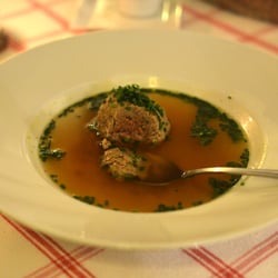 Weißenbeck - Weißenbeck | Lewwerknödelsuppe