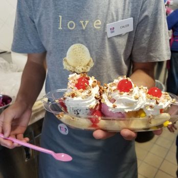 Baskin Robbins - a man holding a bowl of ice cream sundaes - Desserts Near Me - Redding, California