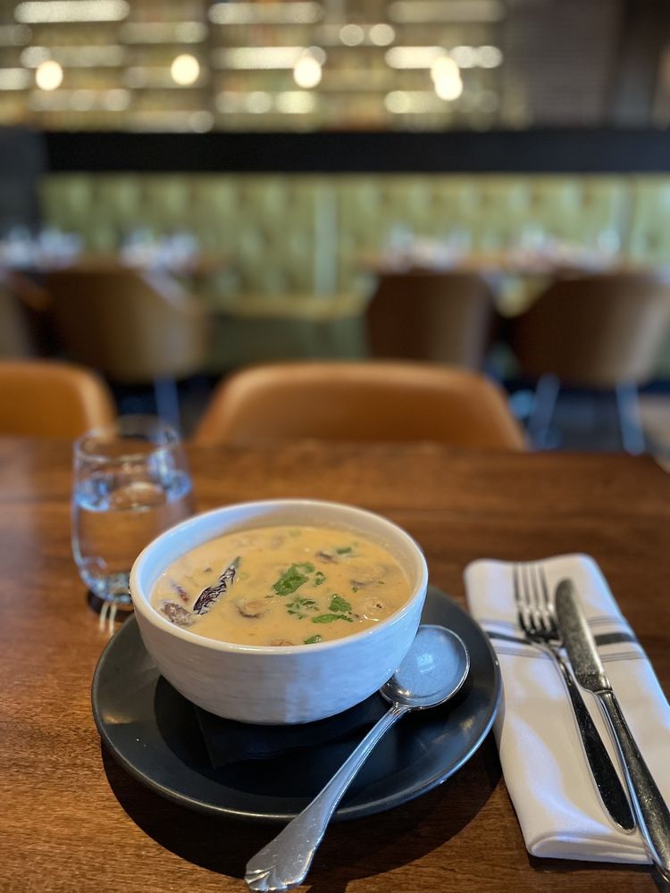 Krung Siam Thai Restaurant & Bar