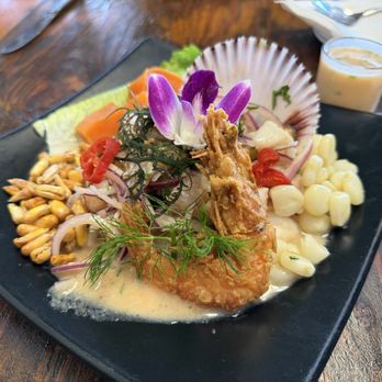 Lonzo's Restaurant - Bakeries Near Me - Culver City, California