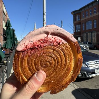 Izzio Bakery - Raspberry croissant - Bakeries Near Me - Denver, Colorado Izzio Bakery - Raspberry croissant - Bakeries Near Me - Denver, Colorado
