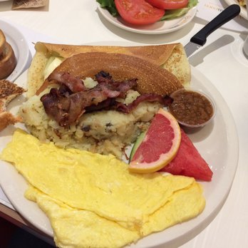 Allô! Mon Coco - Ensoleillé - Breakfast & Brunch Near Me - Lasalle, Quebec