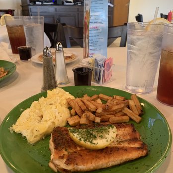 Southern Eats - Salmon and eggs - Southern Near Me - Arlington, Texas