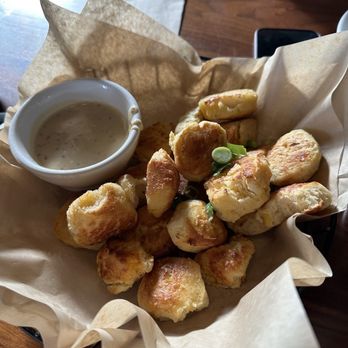 Esters Oneida Park - Cheddar Pretzel Bites - Pizza Near Me - Denver, Colorado