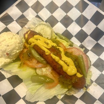 StLouisianaQ - Chicago dog without a bun - Barbeque Near Me - Wright City, Missouri
