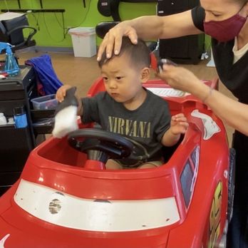 Kids Styles - Patricia in action - Hair Salons Near Me - Azusa, California Kids Styles - Patricia in action - Hair Salons Near Me - Azusa, California