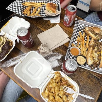Mile High Mo’s - First Class Food - Fast Food Near Me - San Marcos, Texas Mile High Mo’s - First Class Food - Fast Food Near Me - San Marcos, Texas