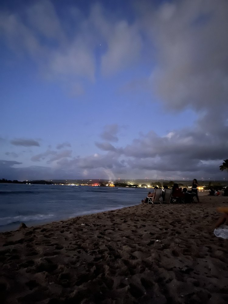 Kaiaka Bay Beach Park Logo
