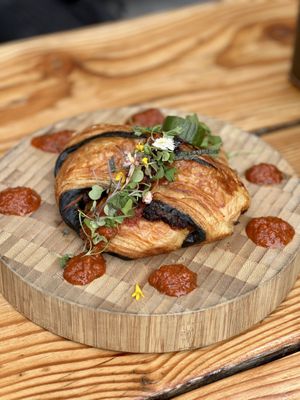 IZOLA by null IZOLA by null