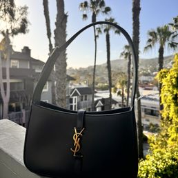 YSL 5 à 7 bag